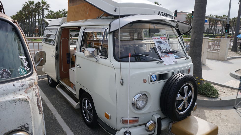 ancient volkswagen vans