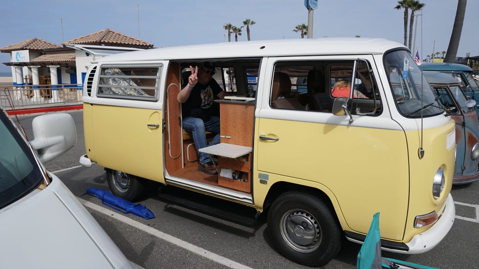 ancient volkswagen vans