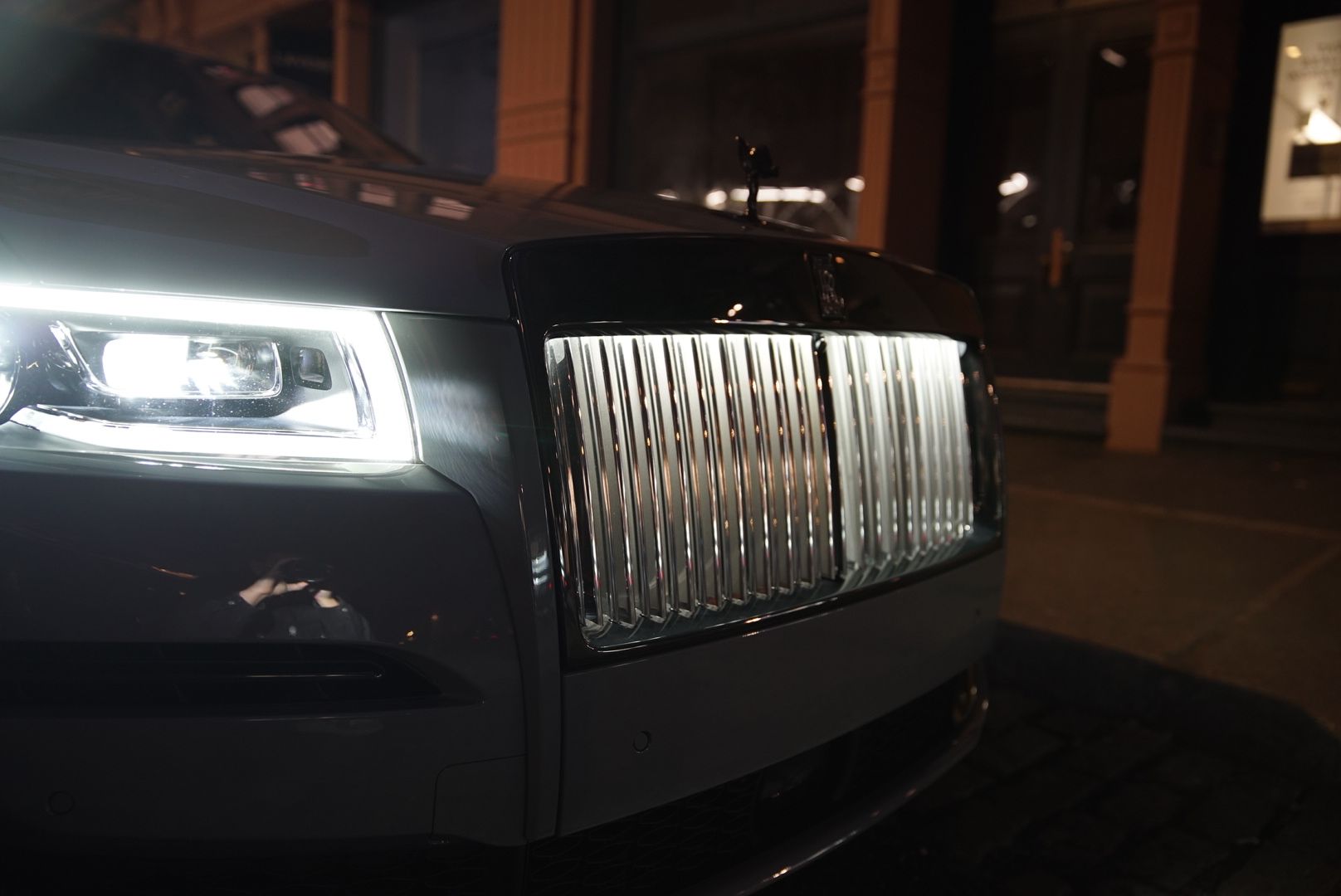 the rollsroyce phantom is the prince of the automotive world