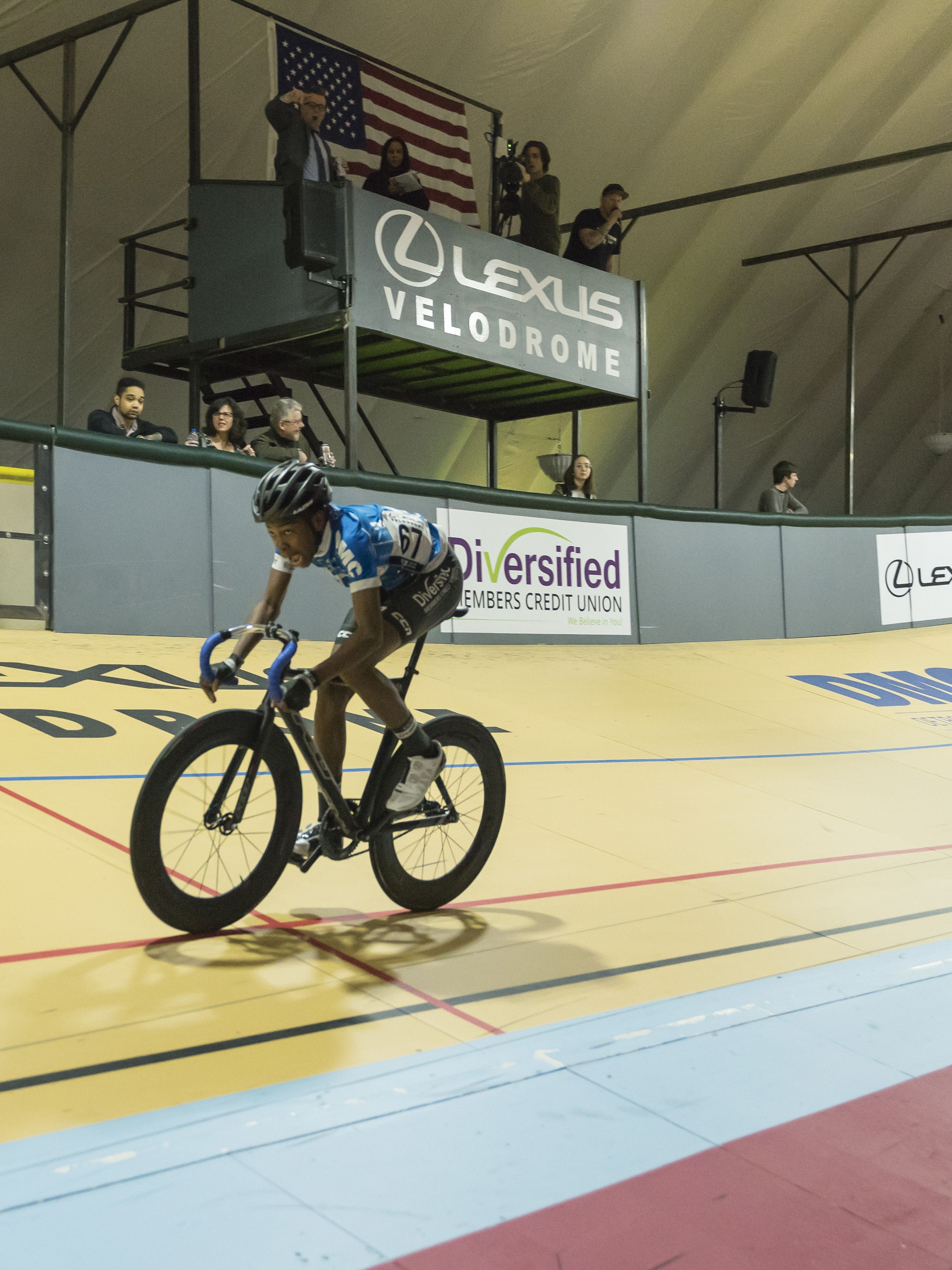 Velodrome bike discount