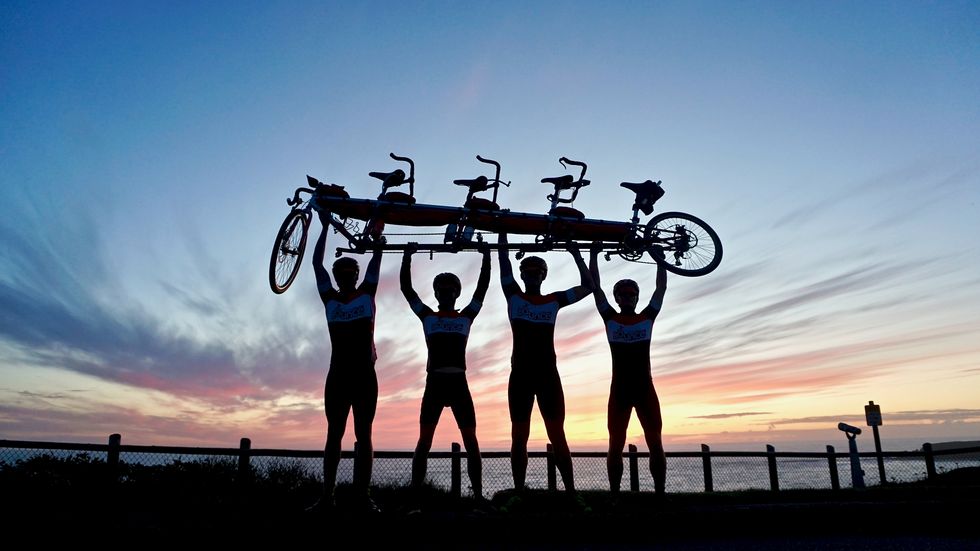 Sky, Bicycle, Silhouette, Iron, Vehicle, Cycling, Sunset, Sunrise, Horizon, Recreation, 