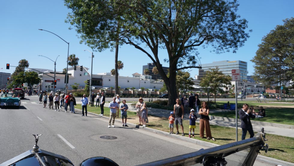 Rodeo Drive Concours Celebrates 'A Day to Honour Your Dad' - Magneto