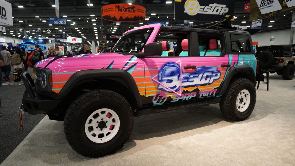 Top 10 Bronco Builds at SEMA 2022 (Insane Off-road Upgrades, Tech & Mods) 