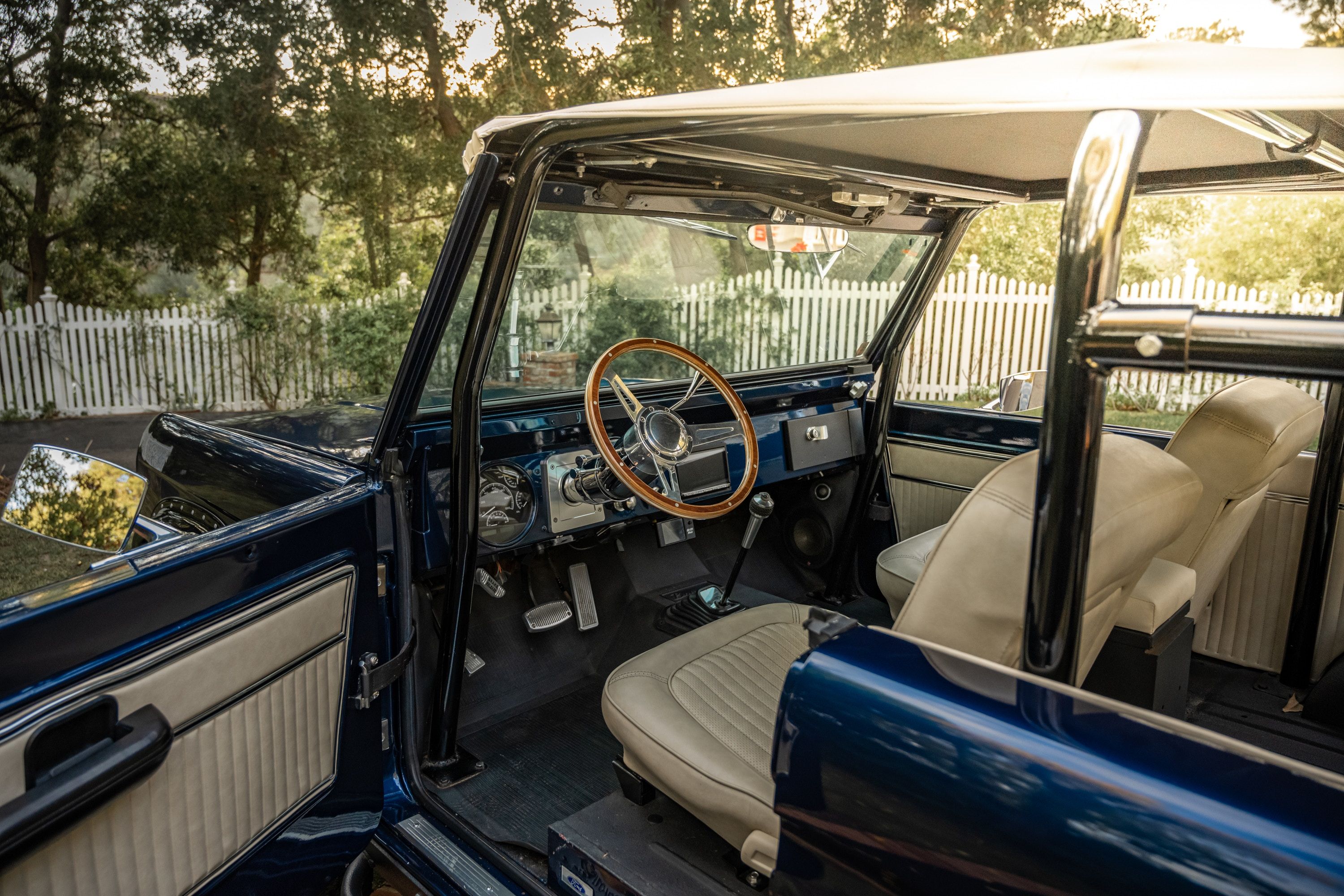 Jenson Button's Custom Ford Bronco Up For Sale, Just Two Bids So Far