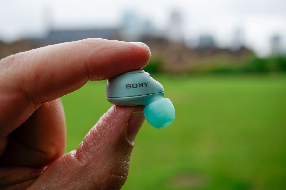 sony wf c500 review