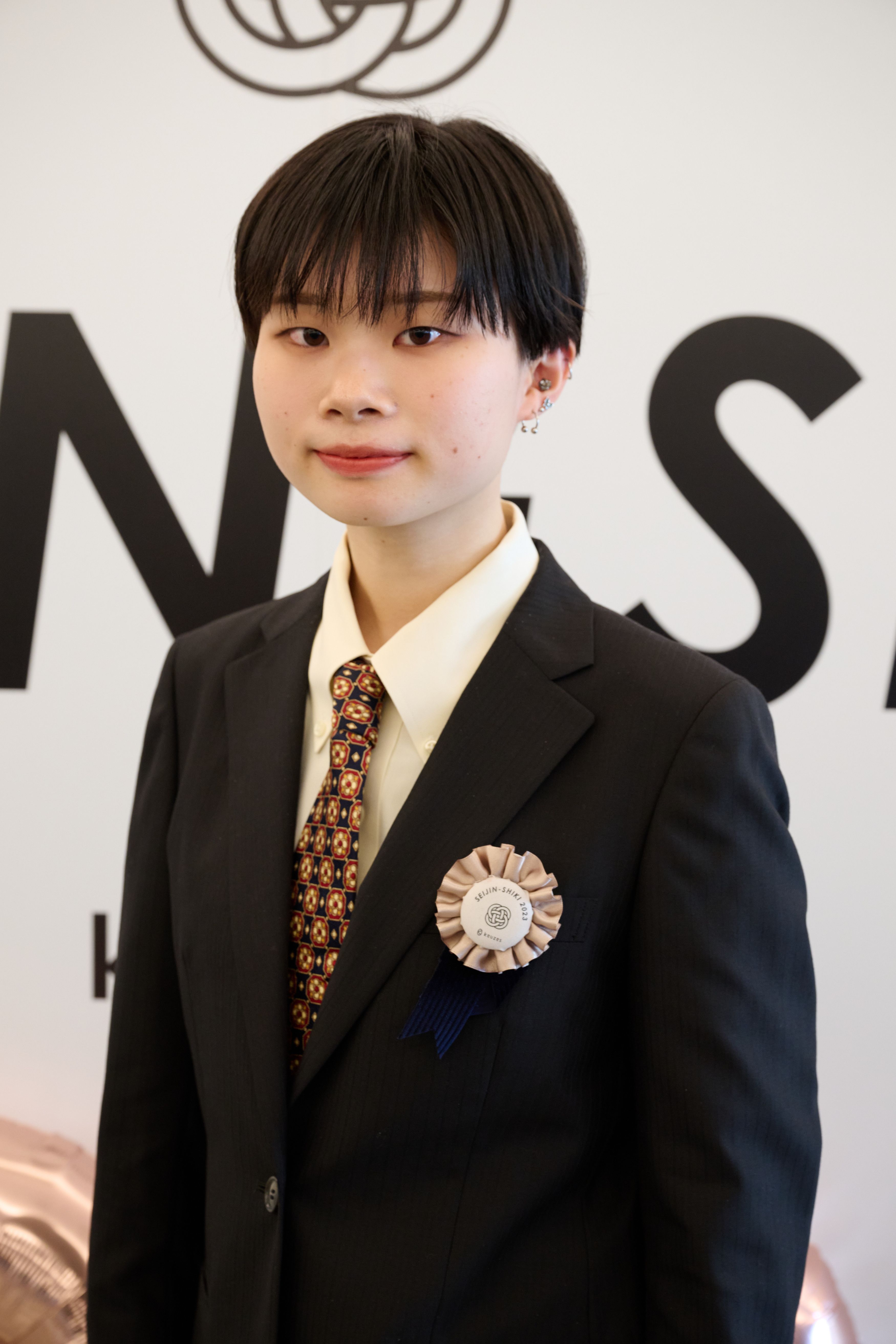 在庫売り尽くし大セール♪】成人式の和装やスーツ姿をより