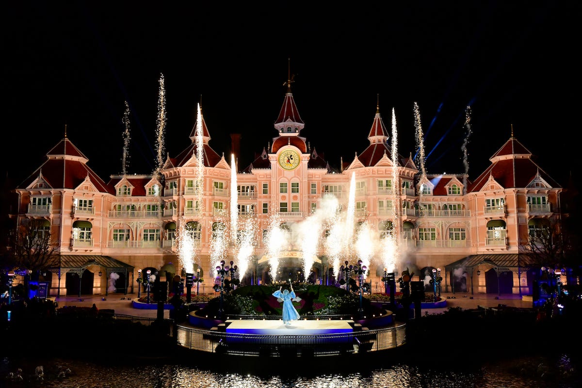 La riapertura del Disneyland Hotel, dove tutto sa di sogno