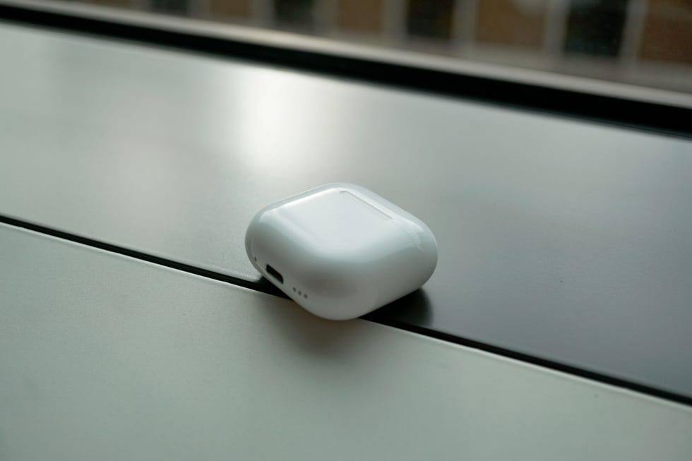 apple airpods 4 anc review