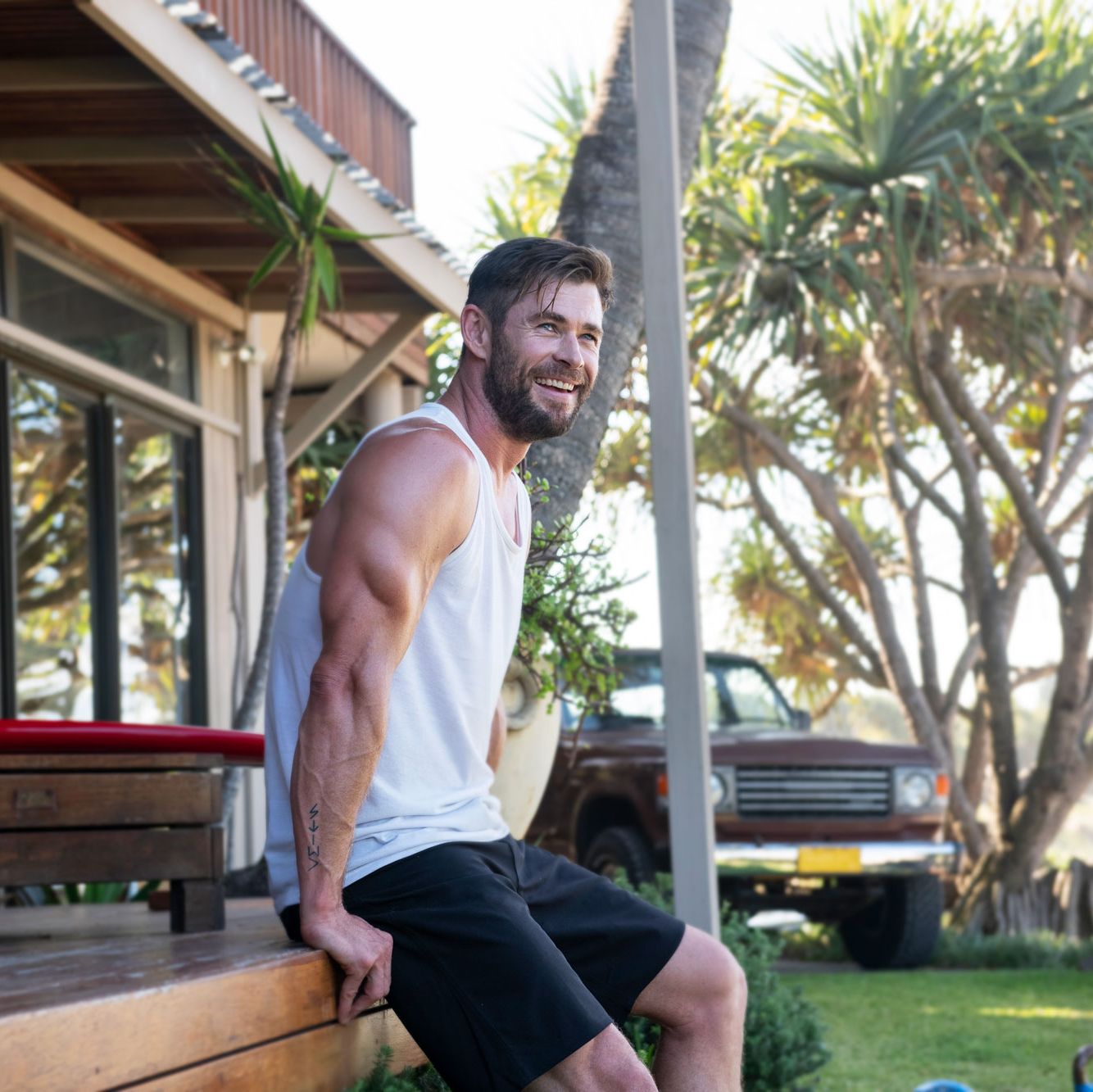 What Chris Hemsworth Eats Every Day for His Iconic Physique
