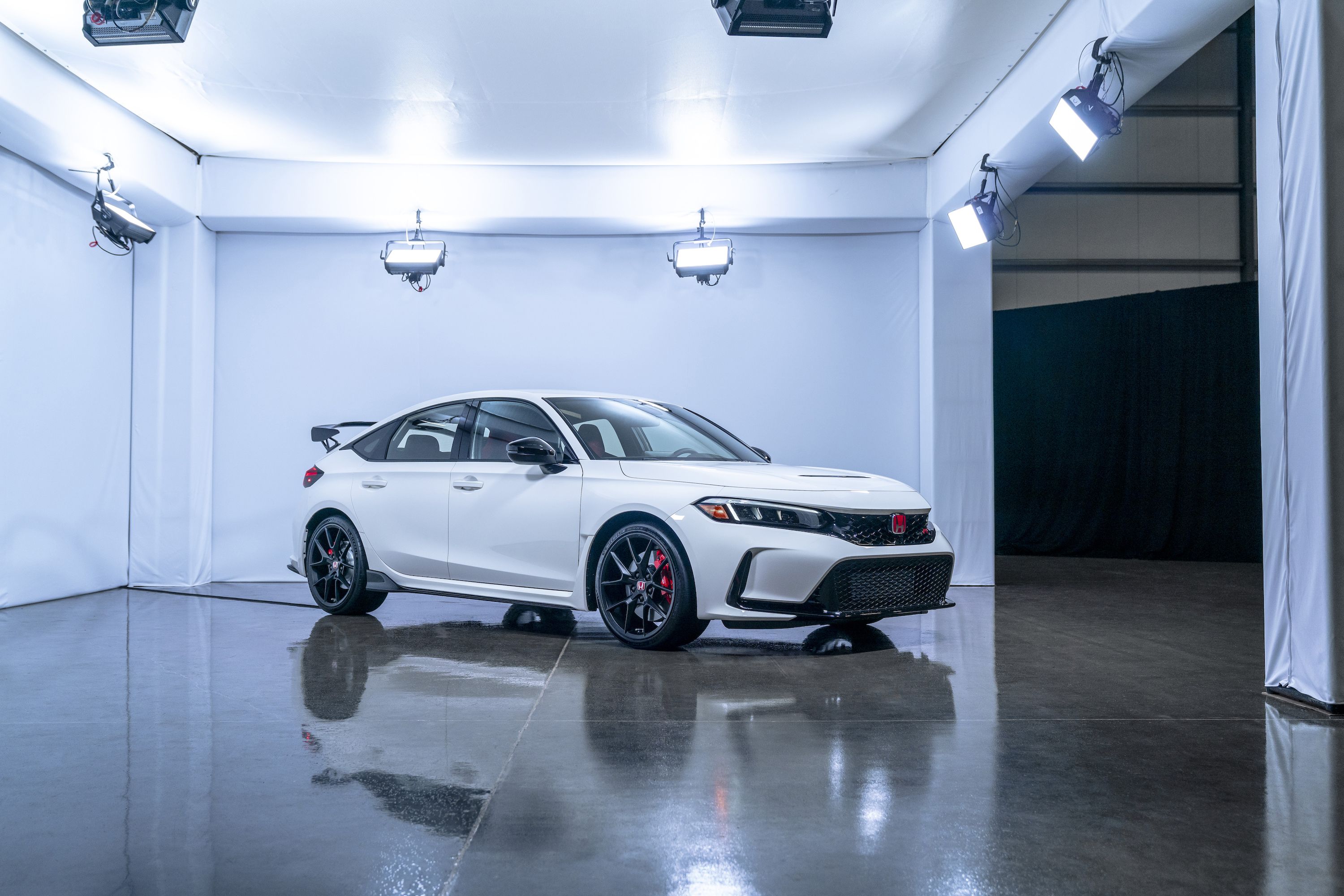 2023 Honda Civic Type R First Drive Review: All grown up isn't so bad -  Autoblog