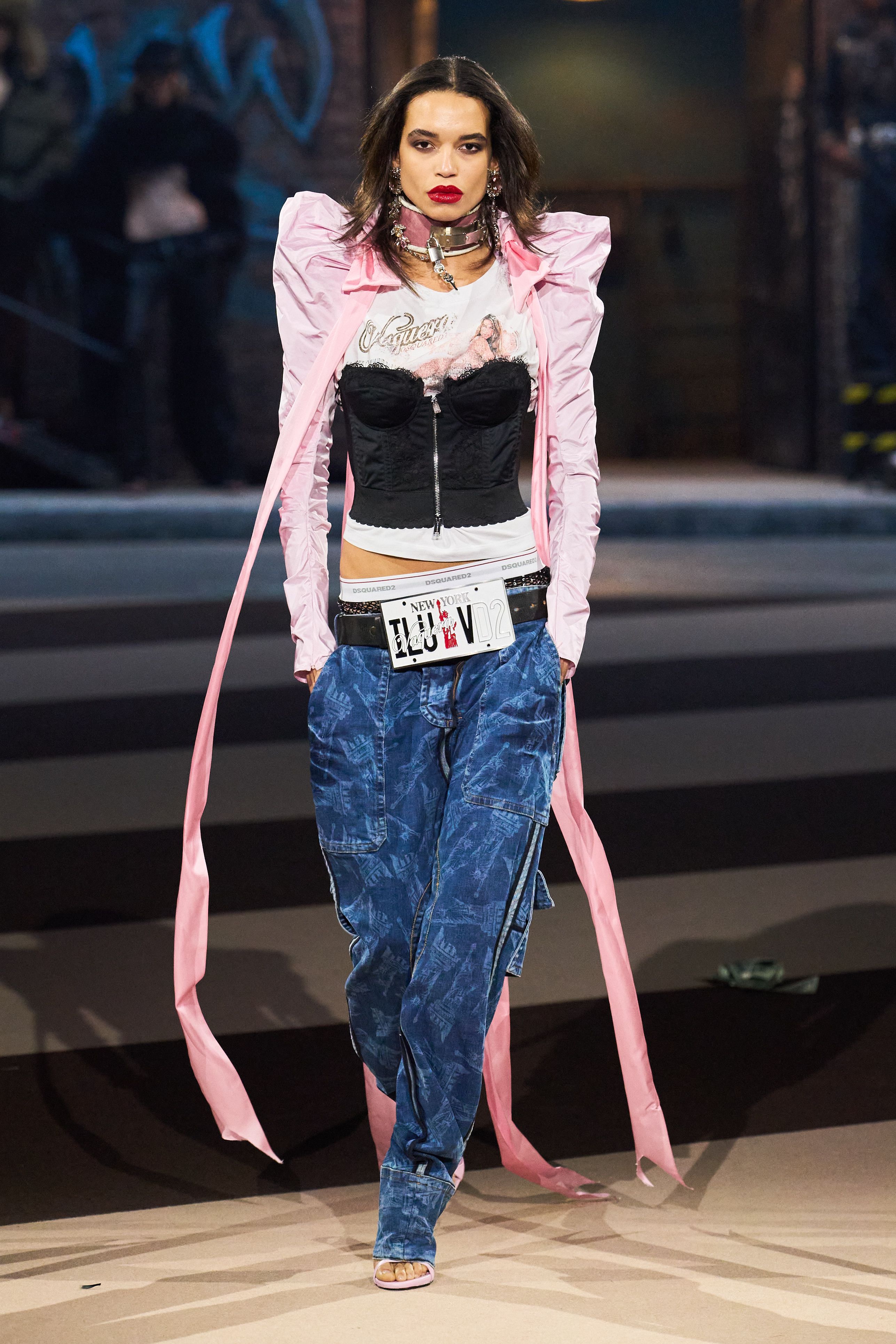ディースクエアード(DSQUARED2)2025-26秋冬コレクション ディースクエアード(DSQUARED2)2025-26秋冬コレクション