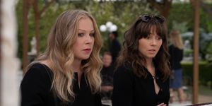dead to me l to r christina applegate as jen harding and linda cardellini as judy hale in dead to me cr saeed adyani  © 2022 netflix, inc
