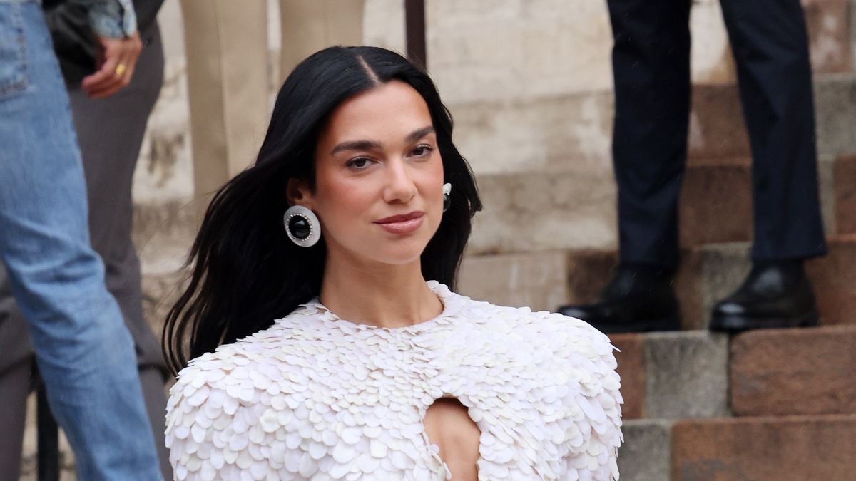 podgląd dla Dua Lipa Is Not Your Typical Leo | Starstruck | Elle