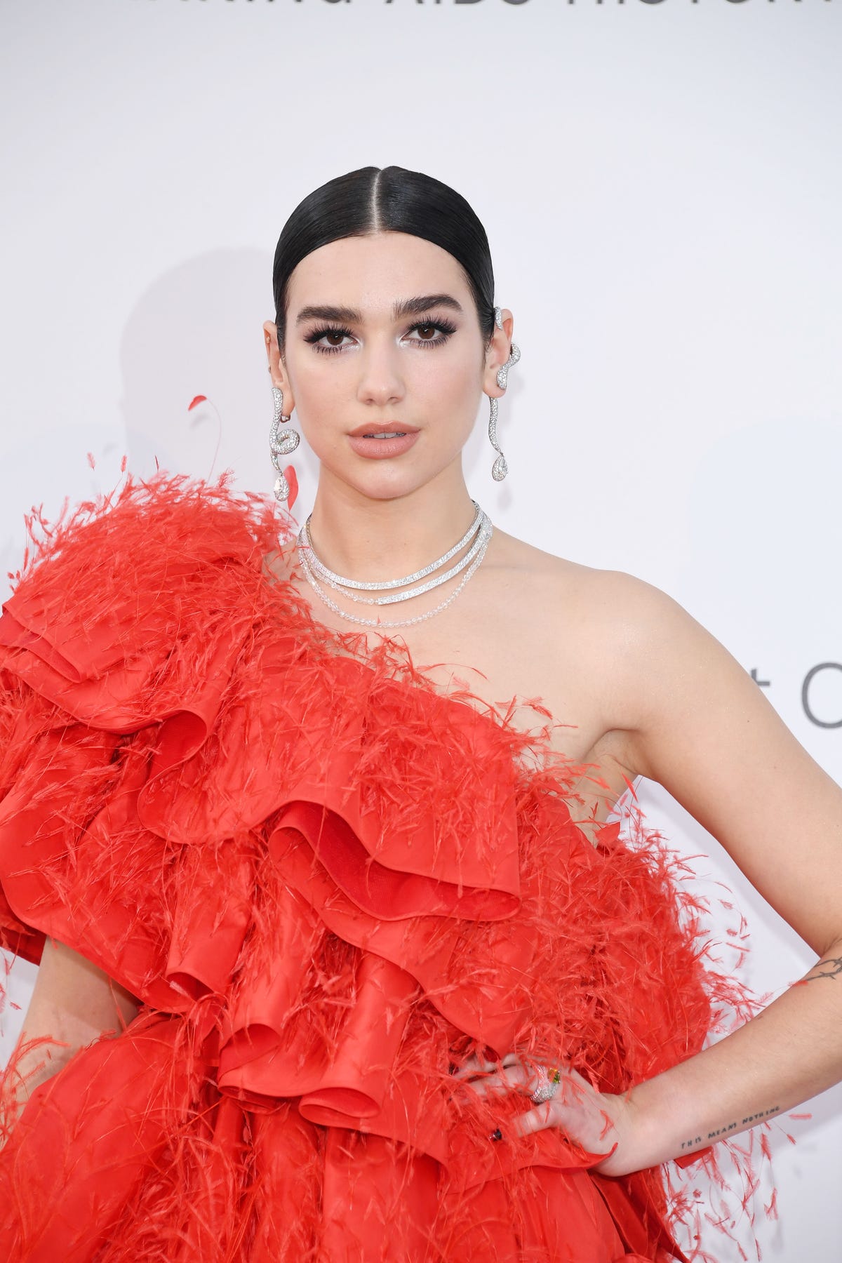 Dua Lipa dyed her hair fiery red and I'm obsessed with the reason