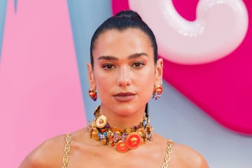 dua lipa short fringe haircut