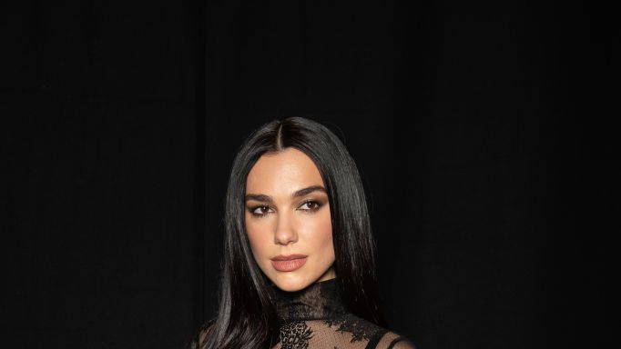 preview for Dua Lipa's best red carpet moments