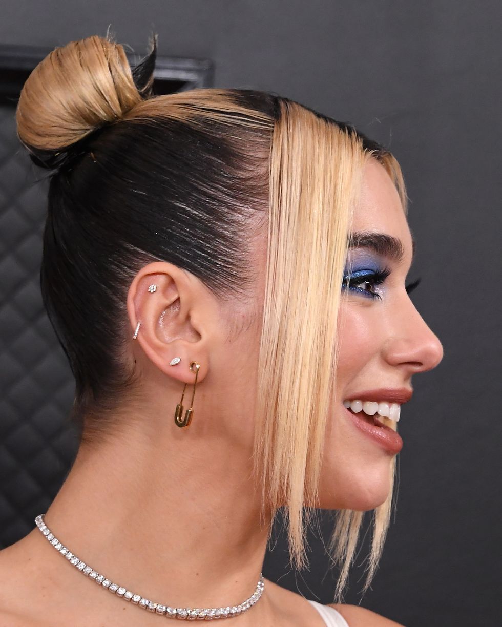 los angeles, california   january 26 dua lipa arrives at the 62nd annual grammy awards at staples center on january 26, 2020 in los angeles, california photo by steve granitzwireimage