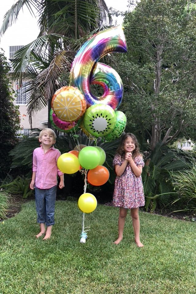 6 year old twins celebrating their pandemic birthday