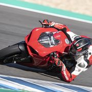 ducati panigale v2 makes 155 hp, but is that enough