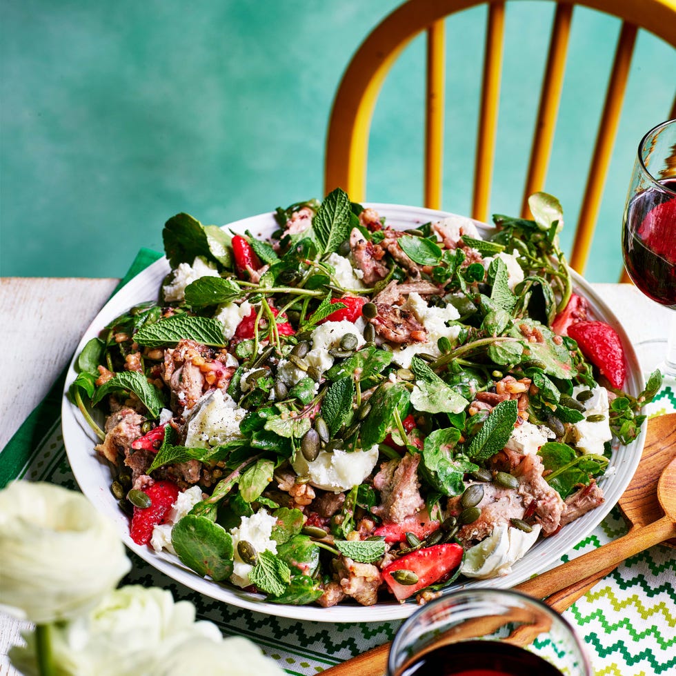 air fryer duck and goat's cheese salad