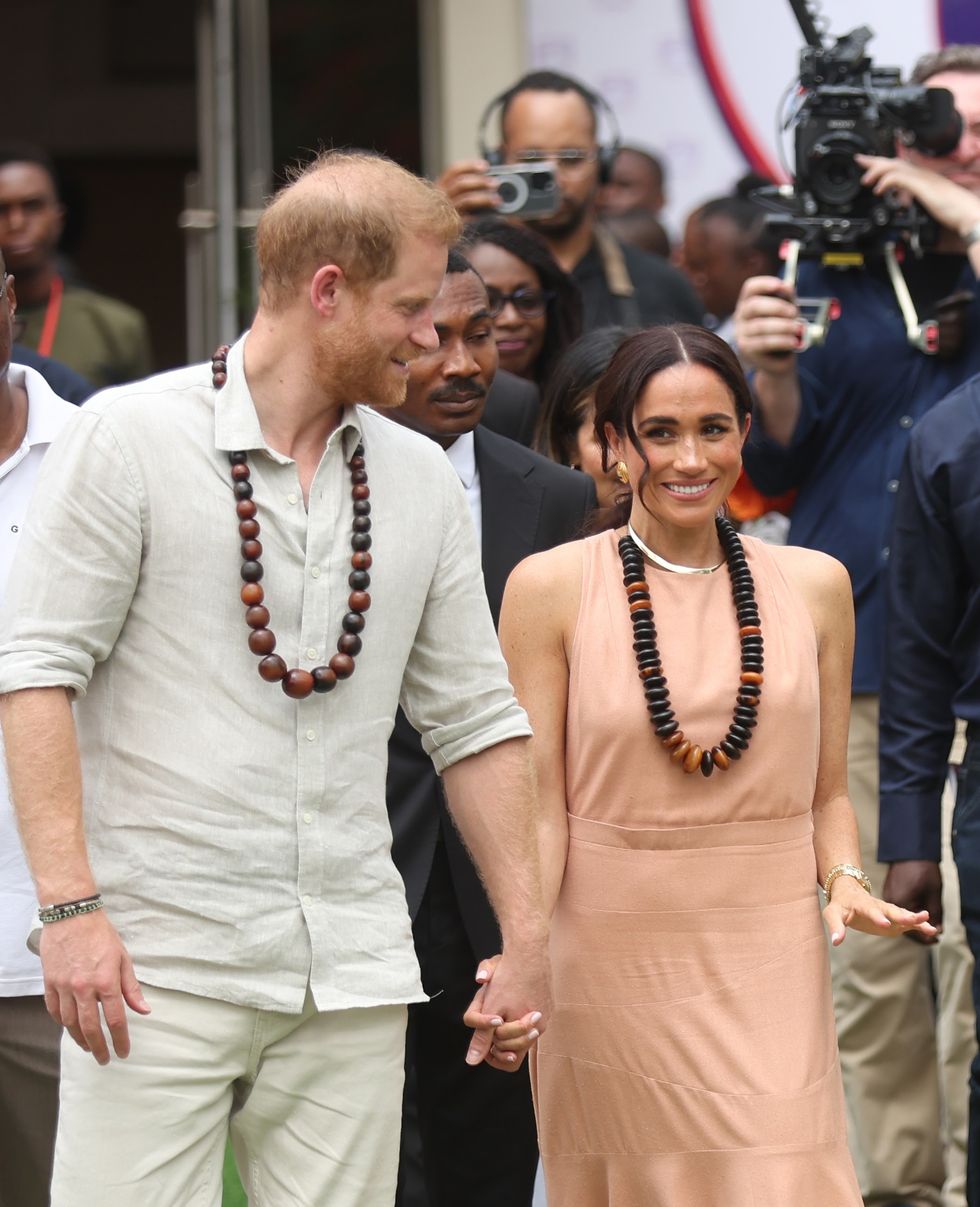 prince harry and meghan markle visit nigeria's lightway academy