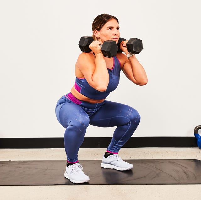 Coach Jess Movold doing a dumbbell workout for beginners in August 2022 coach jess movold doing a dumbbell workout for beginners in august 2022