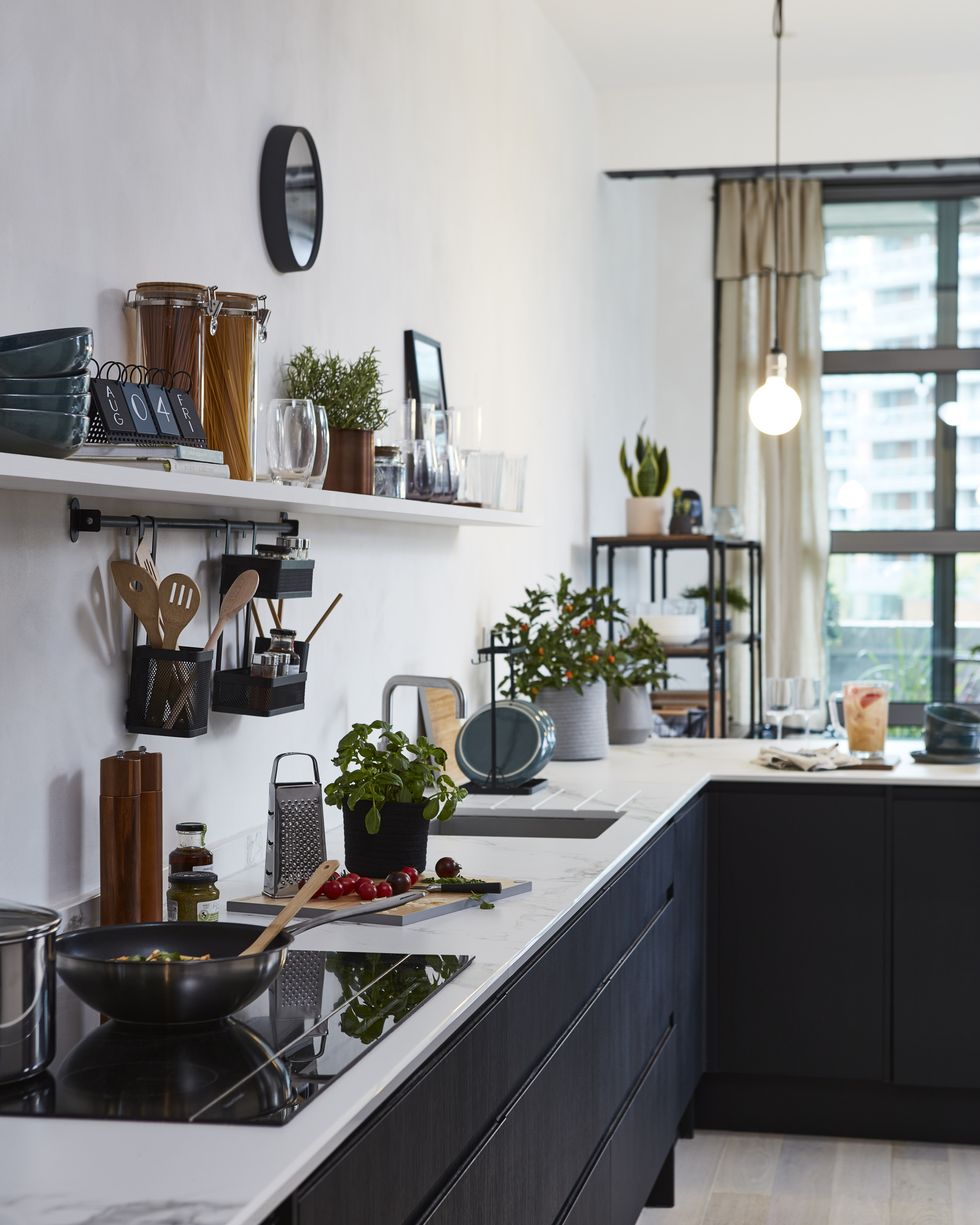 Your Guide to an Industrial-Style Kitchen