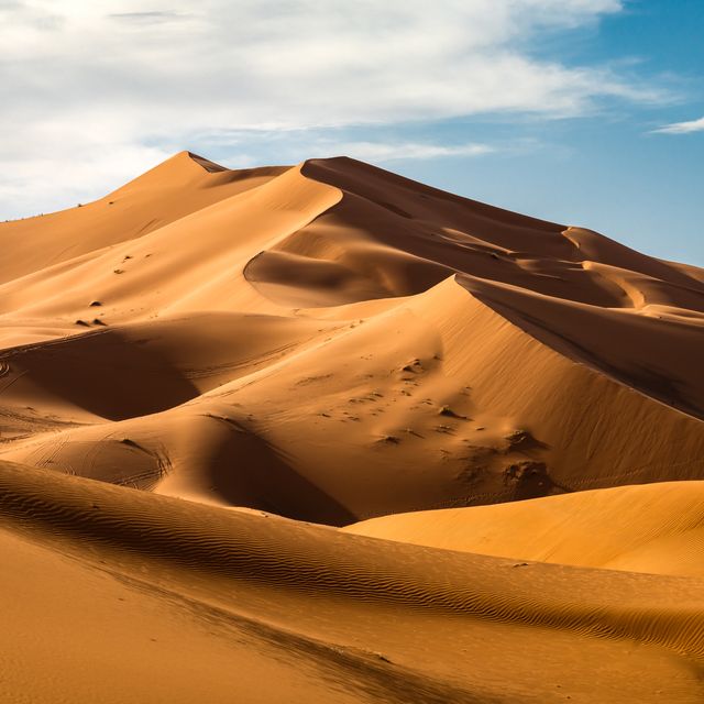 dunes in the sahara desert, merzouga, morocco