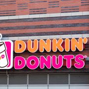 dunkin donuts free for daylight savings