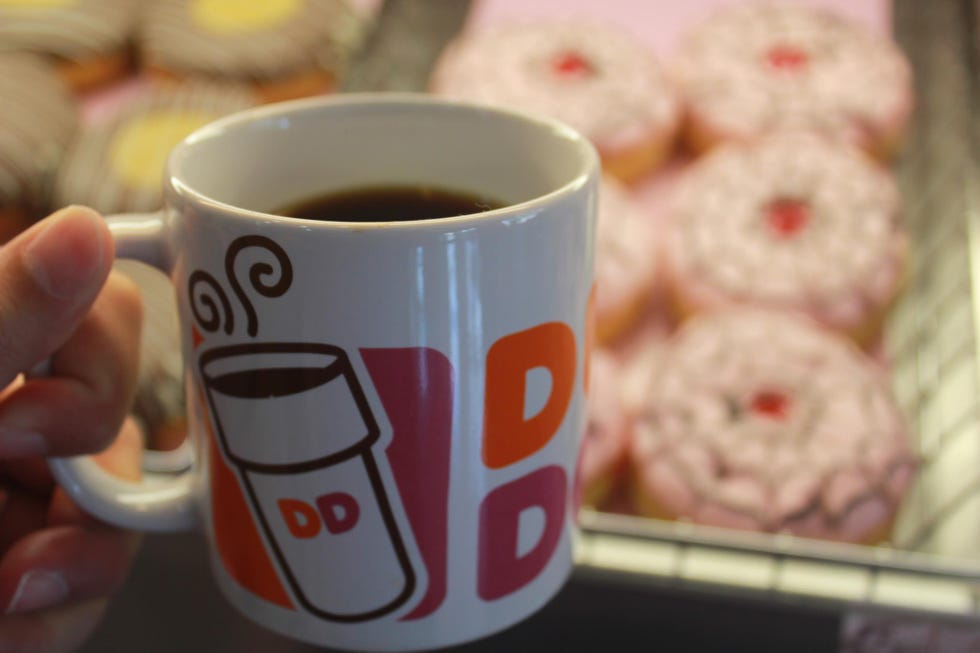 Cup, Cup, Coffee cup, Drinkware, Food, Tableware, Mug, Drink, Snack, Sweetness, Cup, Cup, Coffee cup, Drinkware, Food, Tableware, Mug, Drink, Snack, Sweetness,