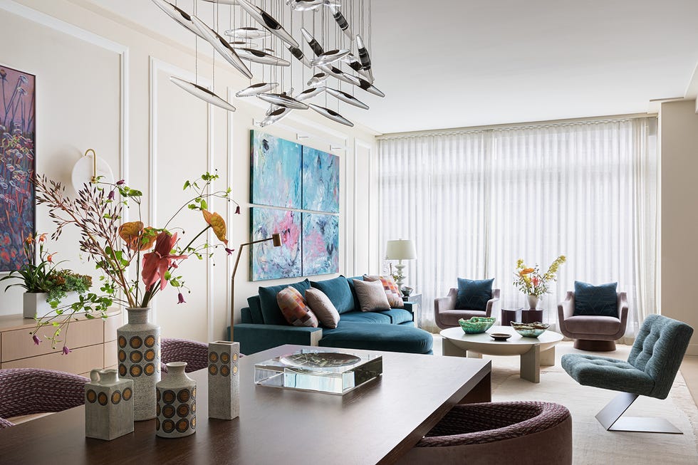 salón comedor con muebles de diseño