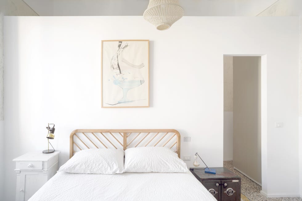 dormitorio decorado en blanco