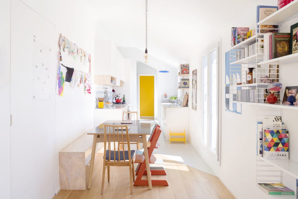 cocina con office de diseño moderno en blanco