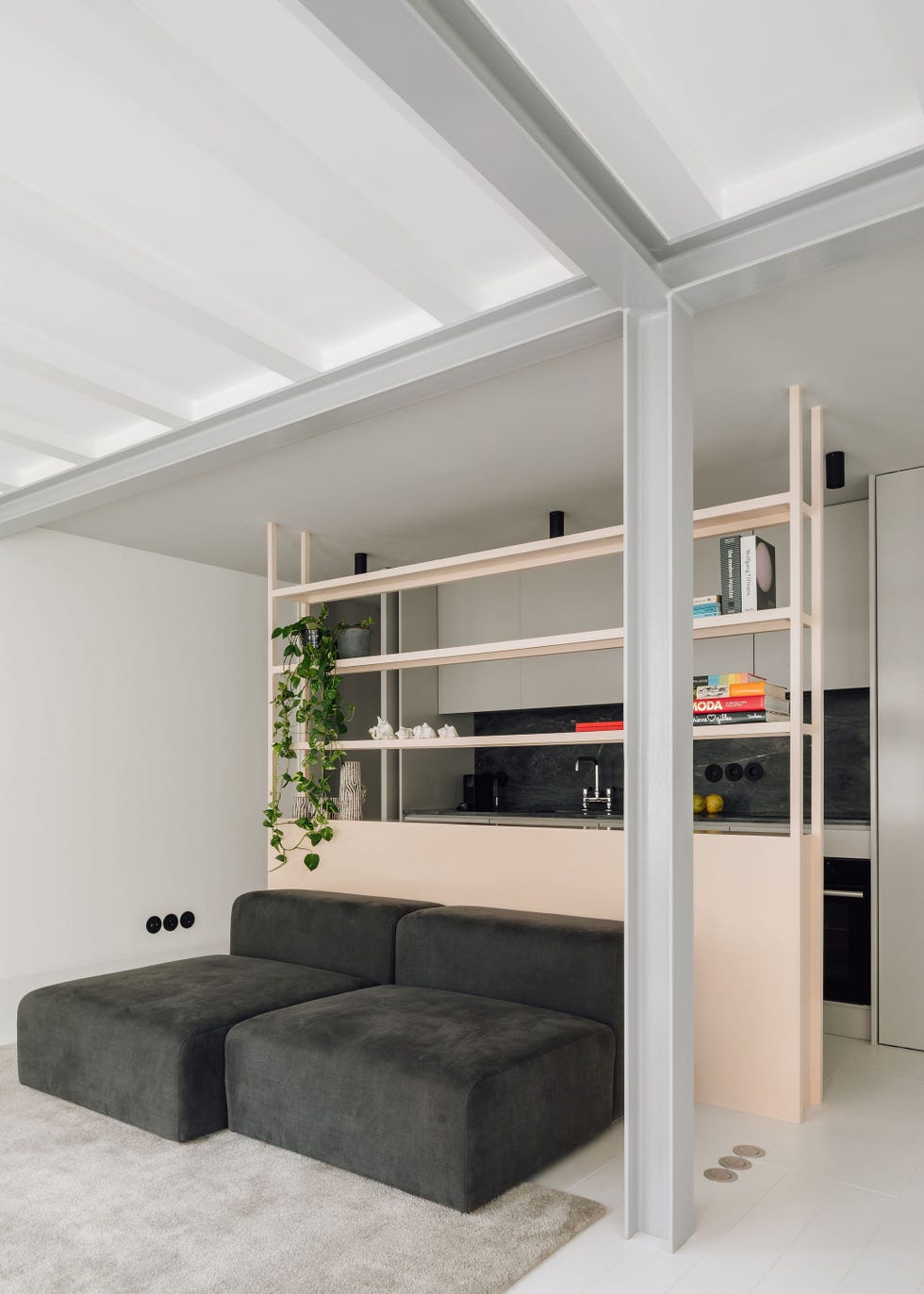 Dúplex de diseño minimalista con terraza en Lisboa