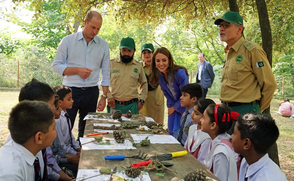 Los duques de Cambridge visitan un colegio en Islamabad