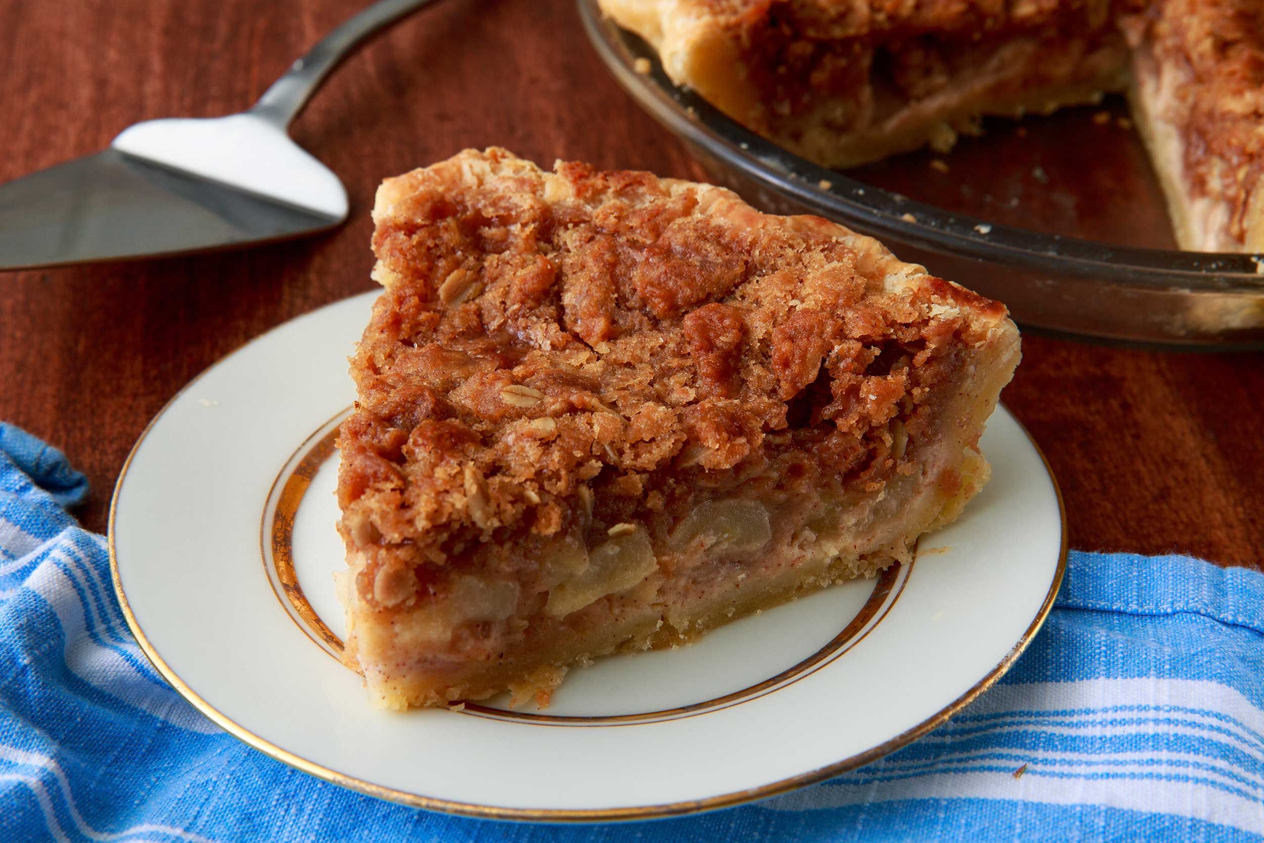 The Best Dutch Apple Pie Recipe - Brown Eyed Baker