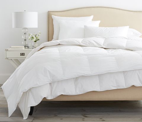 Bedding, Bed sheet, White, Bed, Furniture, Bed frame, Duvet cover, Textile, Product, Duvet, 