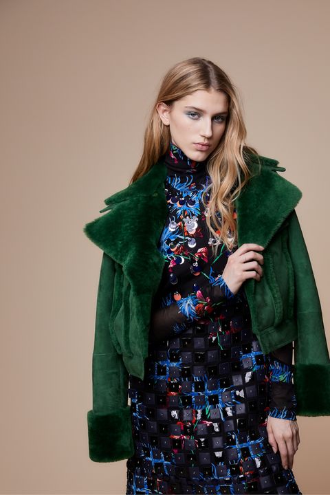 Clothing, Fashion model, Blue, Green, Outerwear, Fashion, Coat, Electric blue, Overcoat, Cobalt blue, 