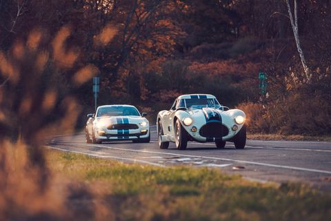 shelby gt350r and cunningham c 4rk