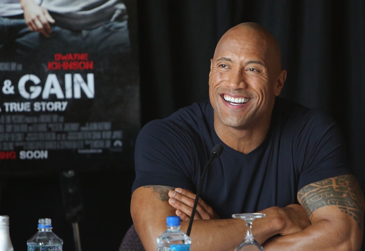 Скала в молодости. Дуэйн Джонсон молодой. Дуэйн Джонсон в молодости. Dwayne Johnson молодой. Дуэйн Джонсон в 15.