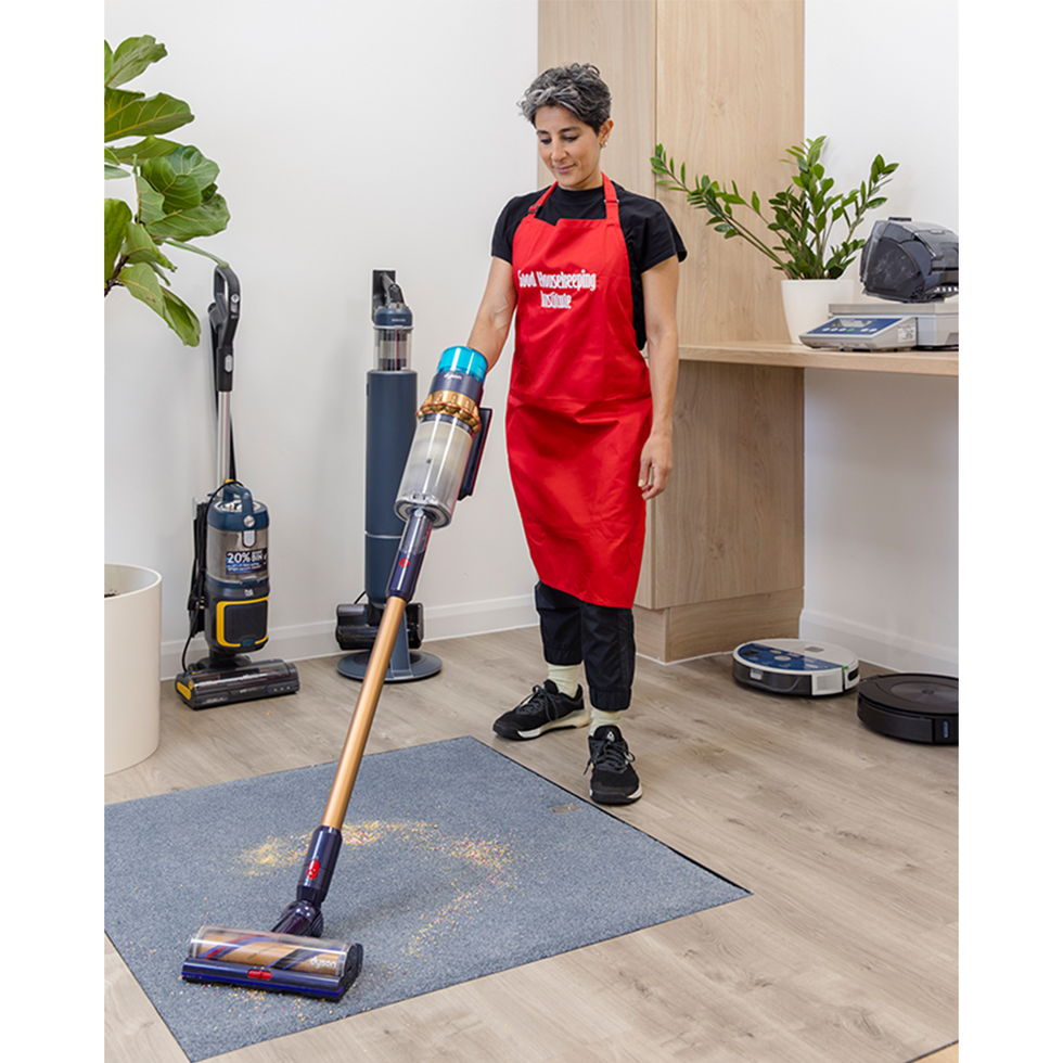 how we test vacuums at the good housekeeping institute ﻿
