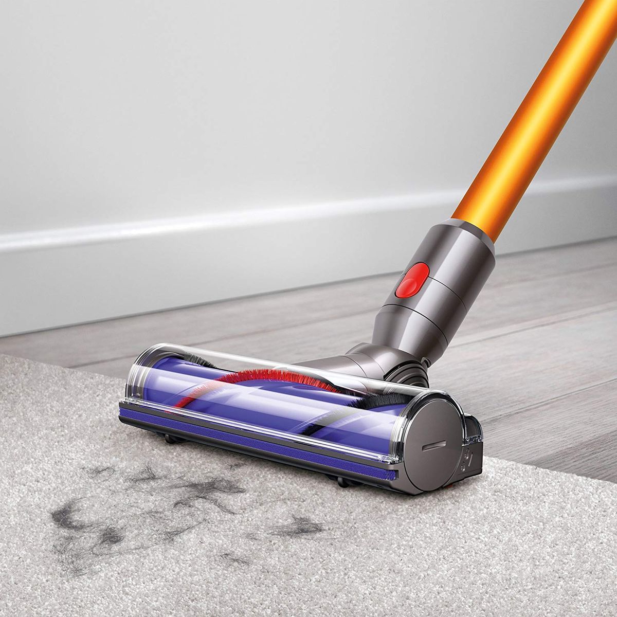 Vacuum cleaner, Floor, Carpet sweeper, Household cleaning supply, Flooring, Household supply, Paint roller, Mop, 