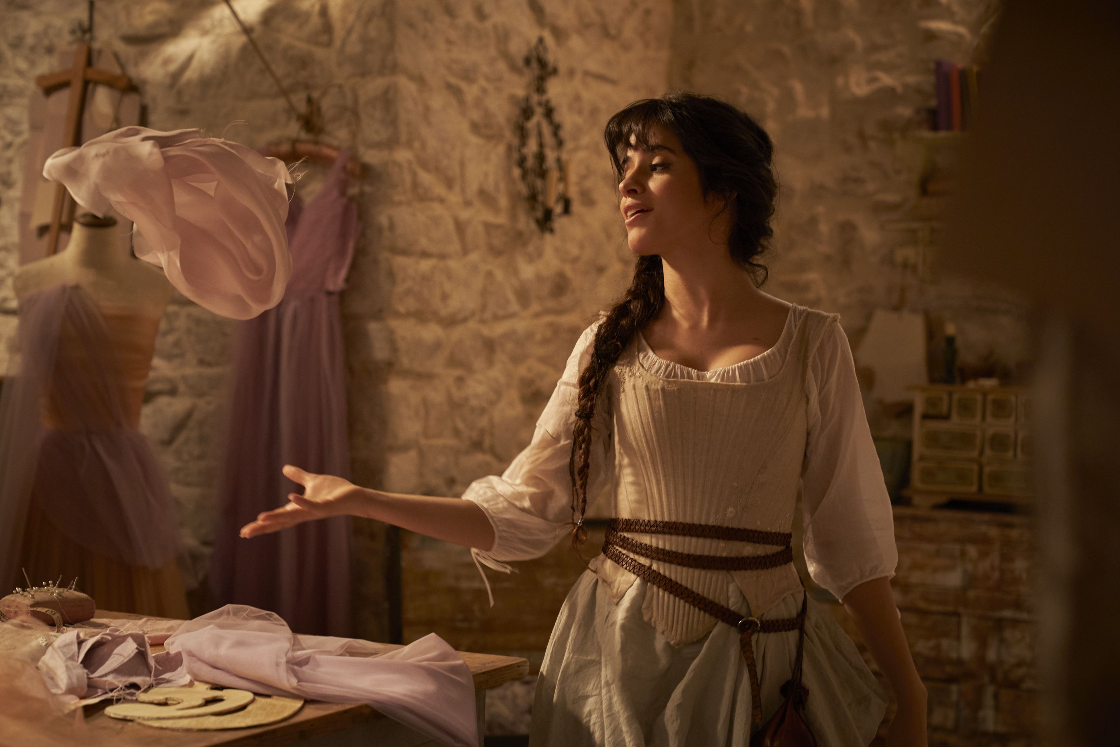 3900px x 2600px - Camila Cabello's Live Action 'Cinderella': Cast News, Premiere Date, and  More