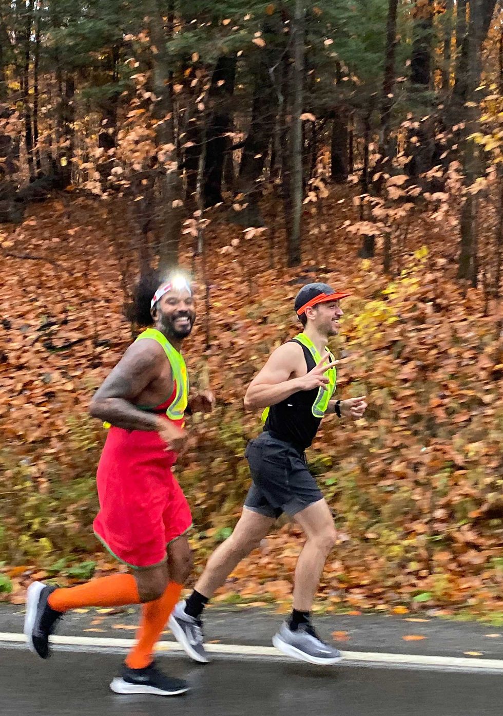 E2NY runners during the 2019 relay from Toronto to NYC.