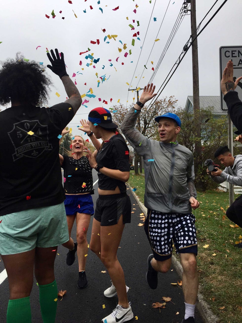 E2NY runners celebrate during the 2019 relay from Toronto to NYC.