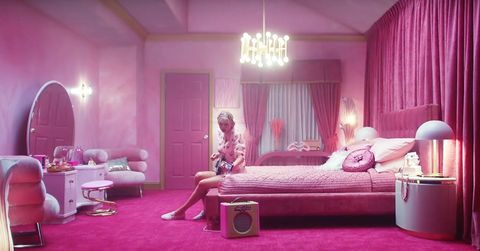 The 10 Best Houses in Taylor Swift’s Music Videos: The Lover dollhouse ...