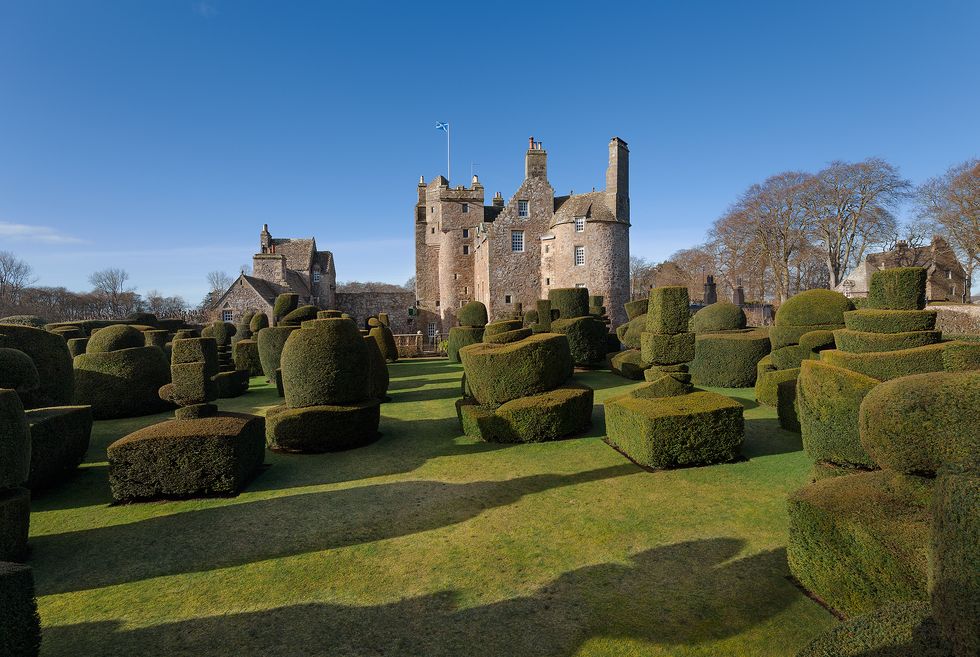 earlshall castle for sale in scotland
