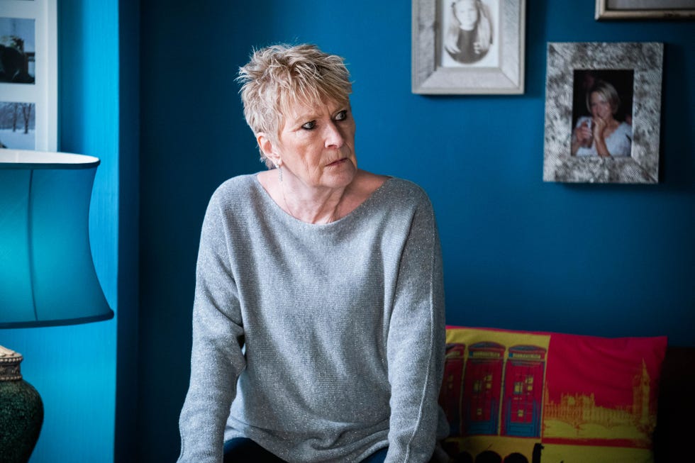 shirley carter in eastenders