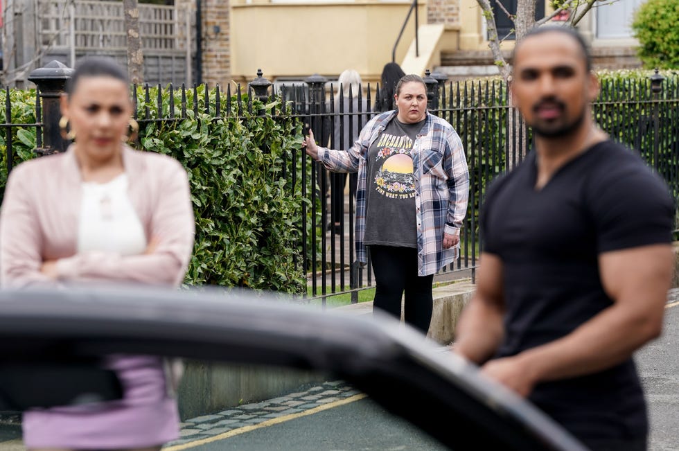 embargo 17062025 priya nandra hart, bernie taylor and ravi gulati in eastenders