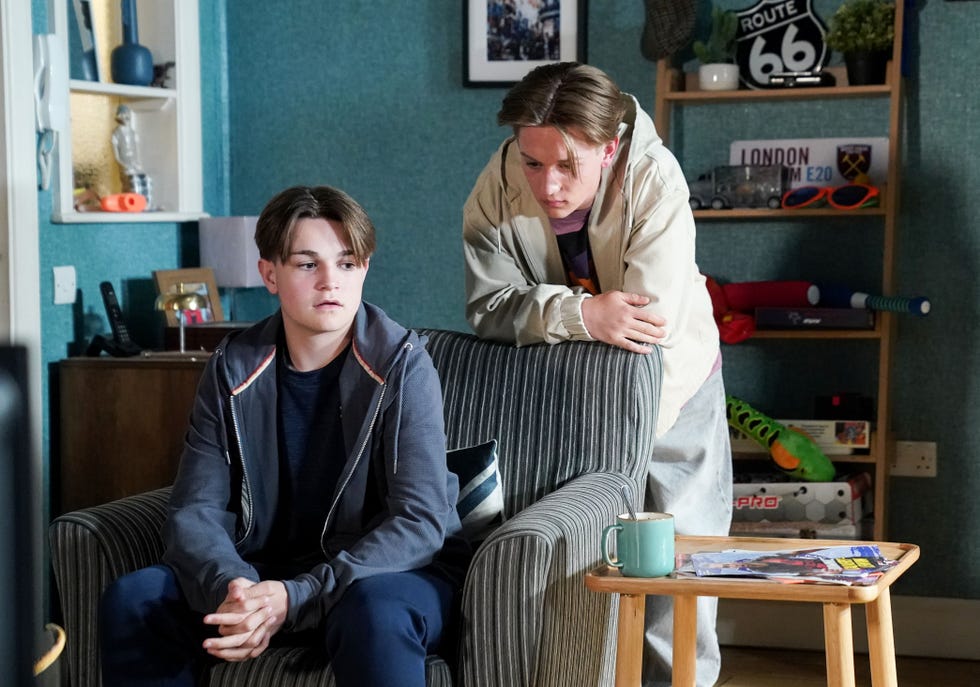 tommy moon and joel marshall in eastenders